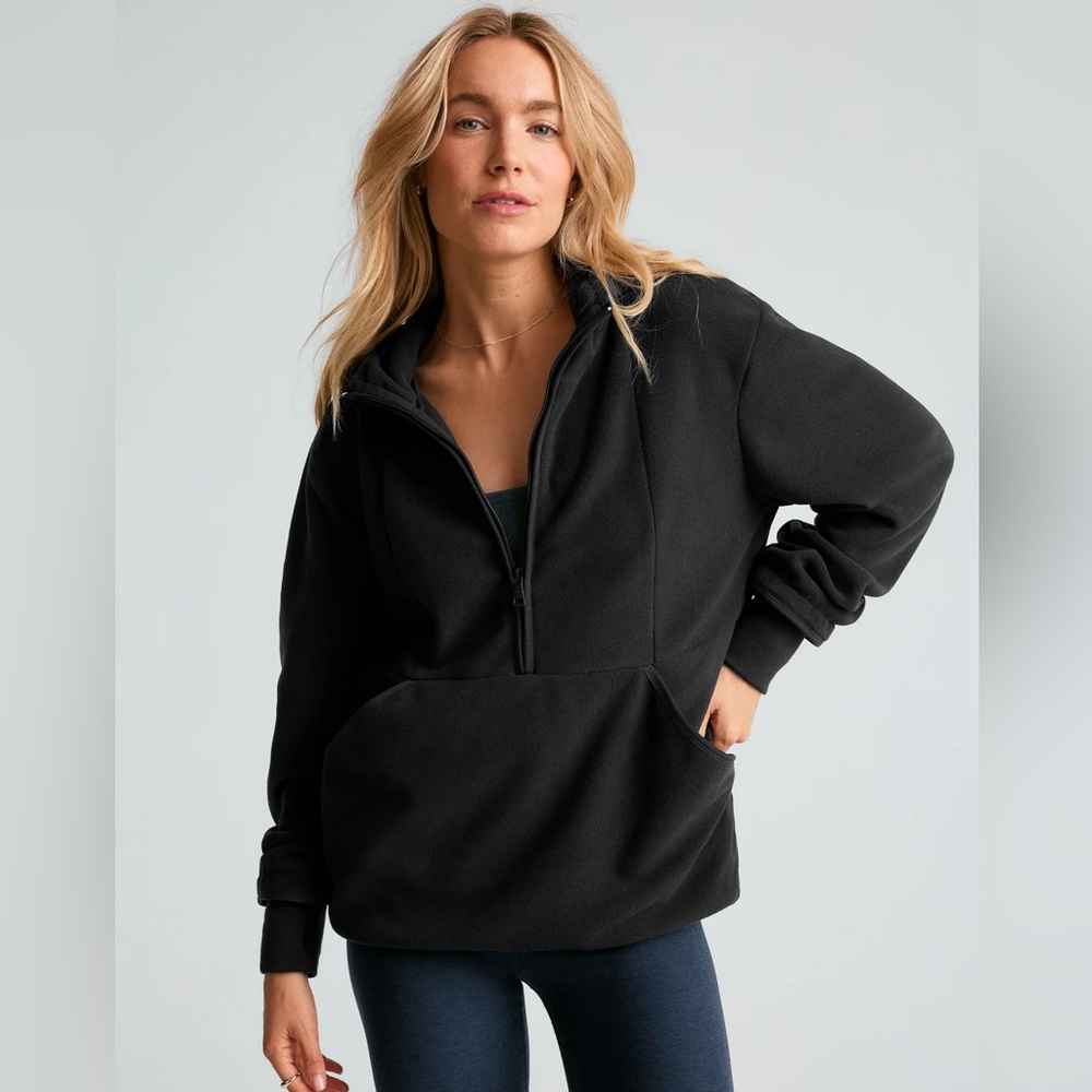 Beyond Yoga black Half Zip Pullover NWT small